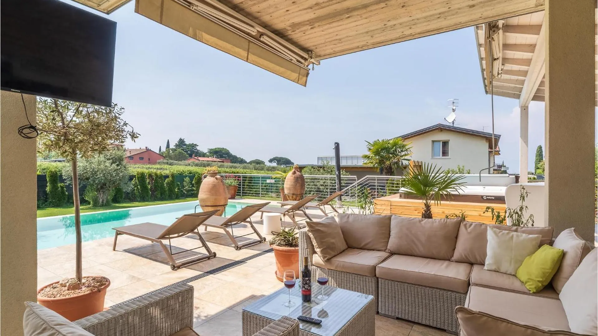 3 Bedroom Nice Home In Lazise Vr